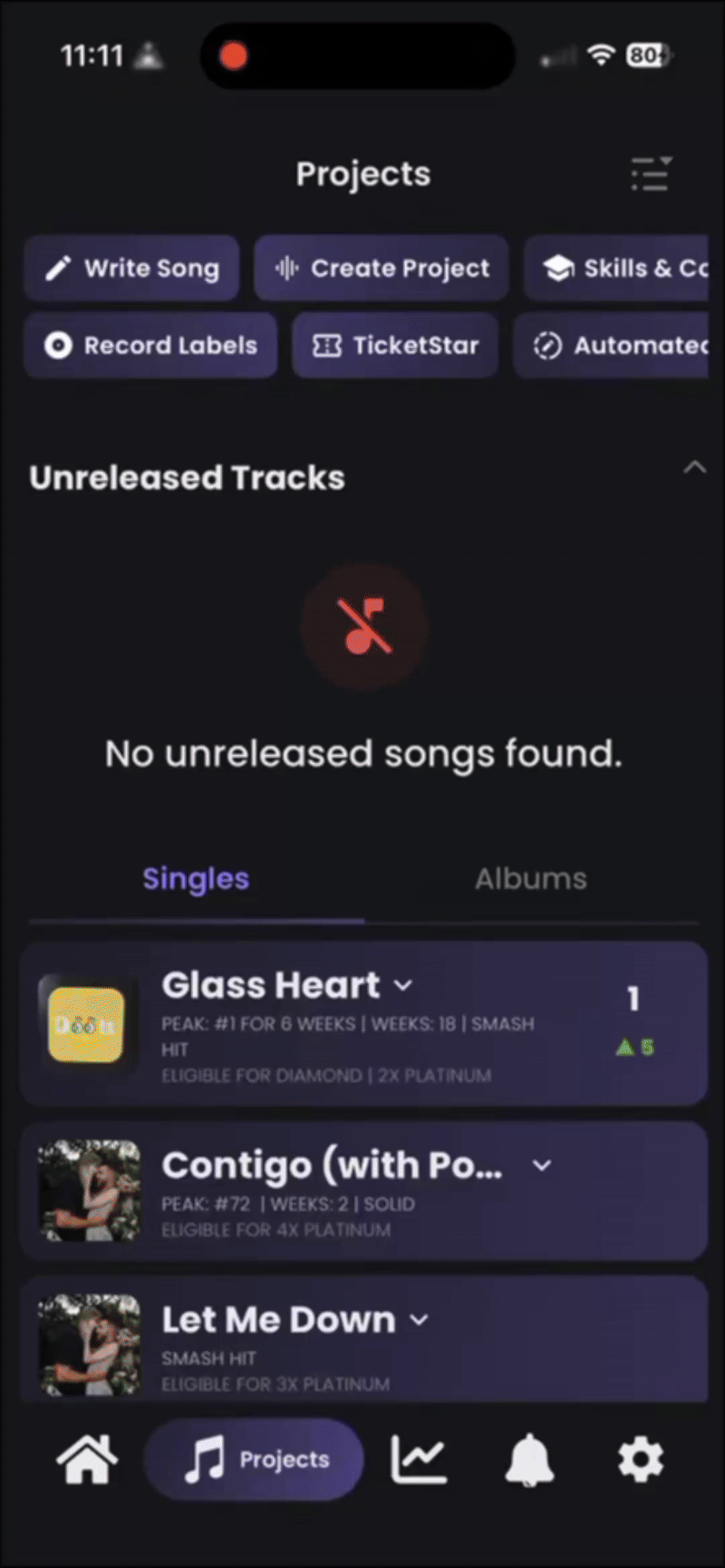 Player creating managing a world tour